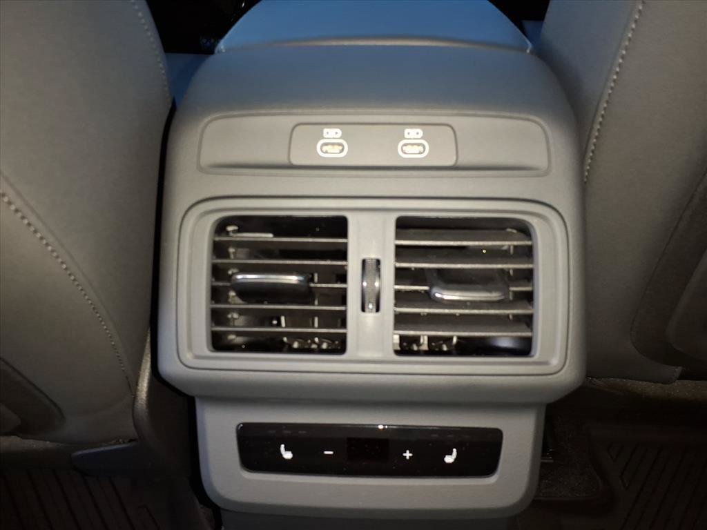 New 2025 Audi Q5 Prestige AWD/4WD image 8