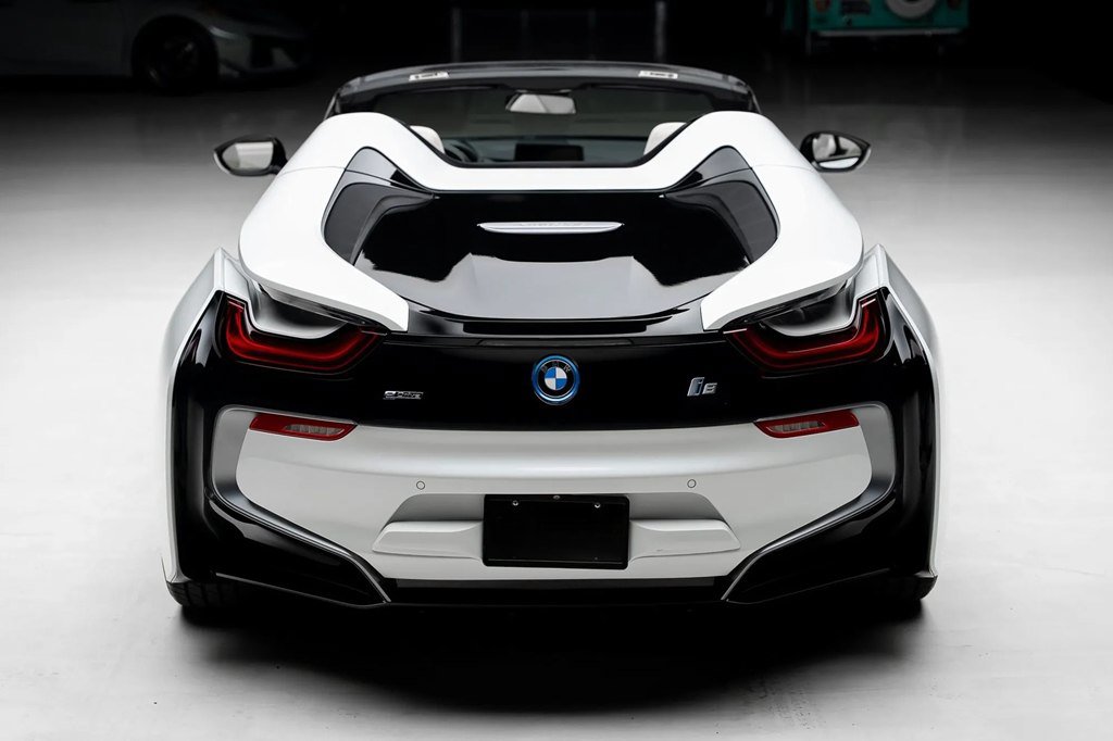 Used 2019 BMW i8 Roadster AWD/4WD image 28
