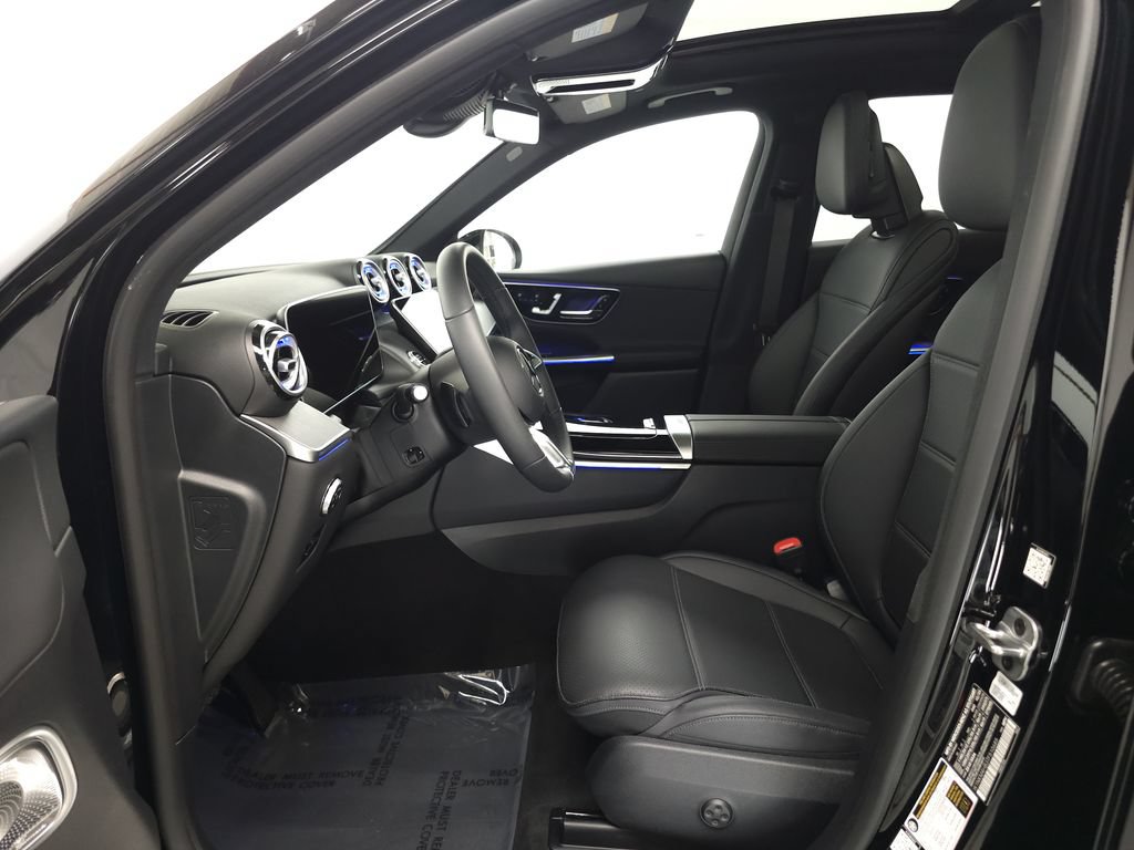 Certified 2026 Mercedes-Benz GLC 300 4MATIC image 8