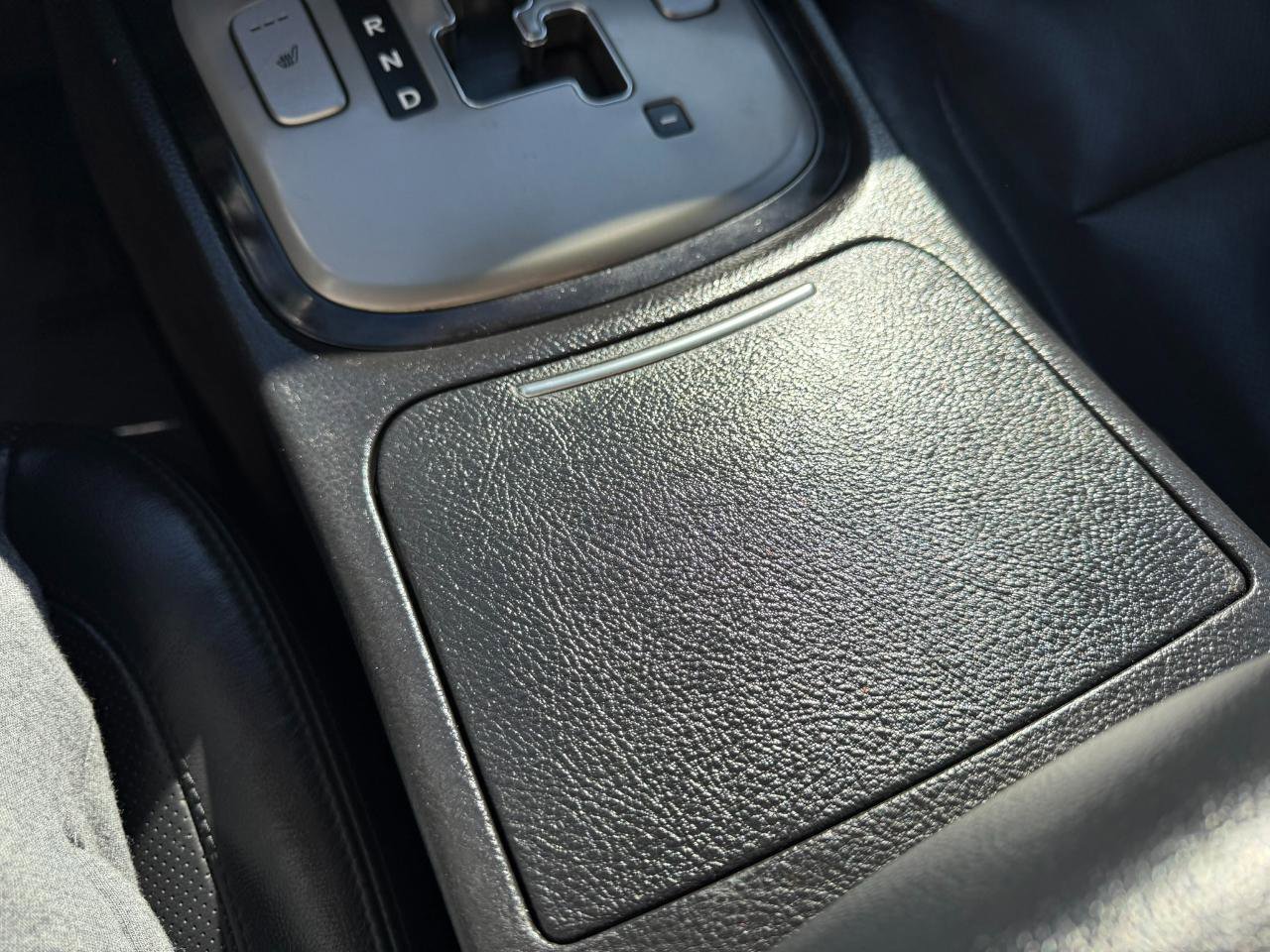 Used 2013 Hyundai Genesis 3.8 image 39