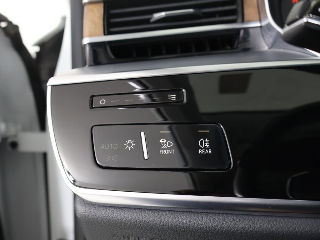 Used 2019 Audi A8 L 3.0T image 34