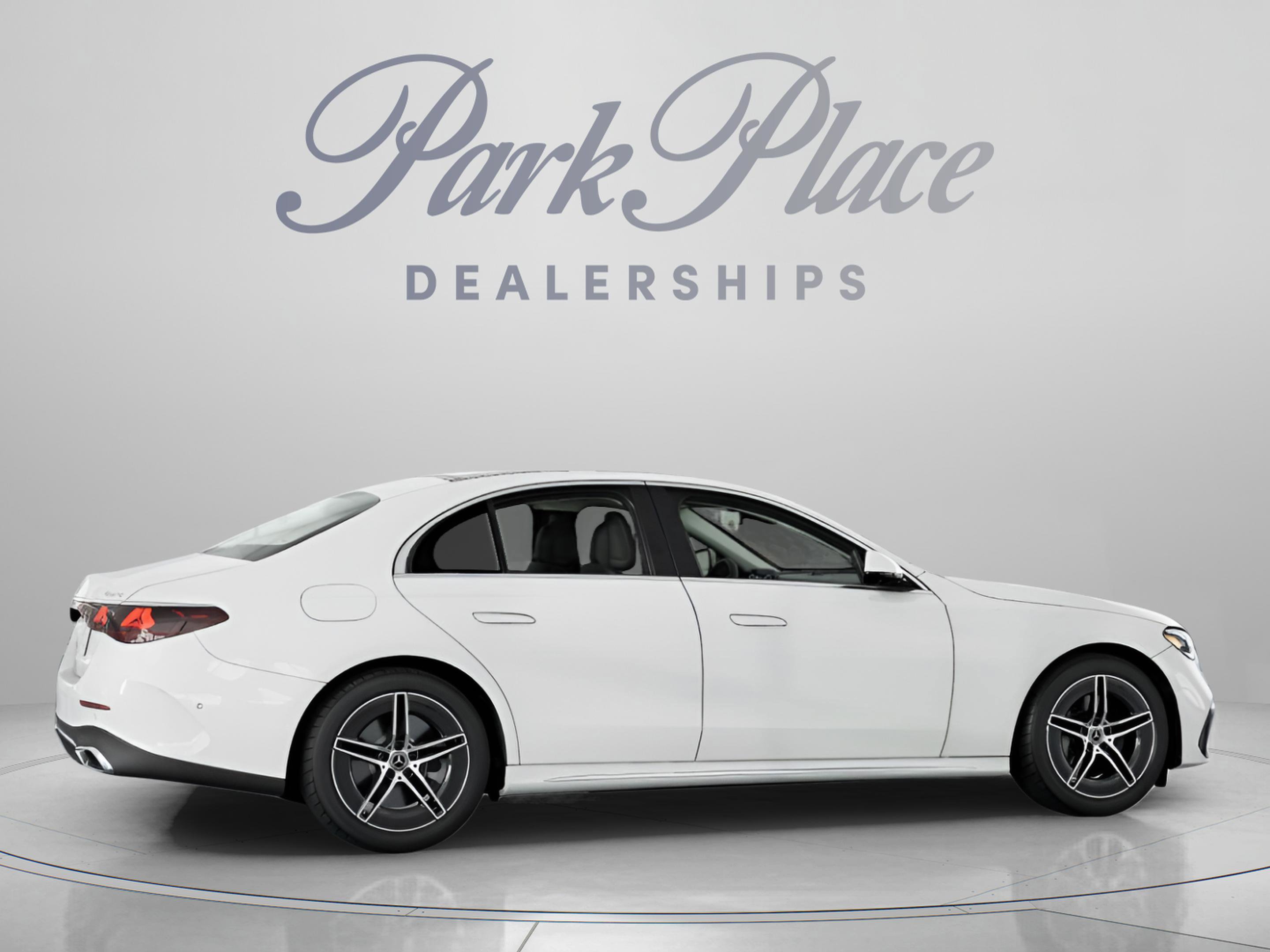 New 2026 Mercedes-Benz E 450 4MATIC Sedan image 24