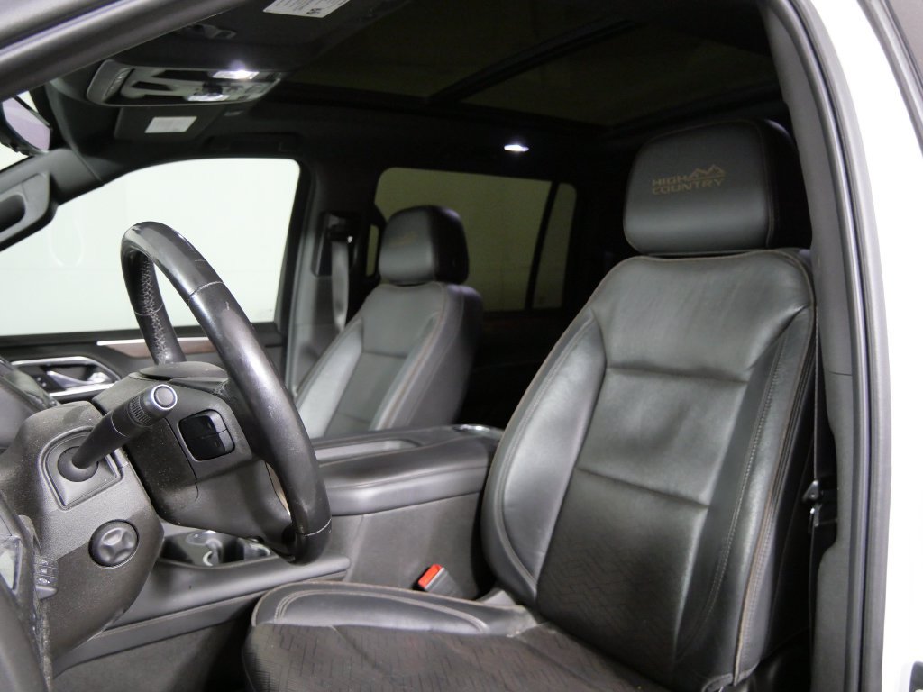 Used 2021 Chevrolet Suburban High Country AWD/4WD image 11