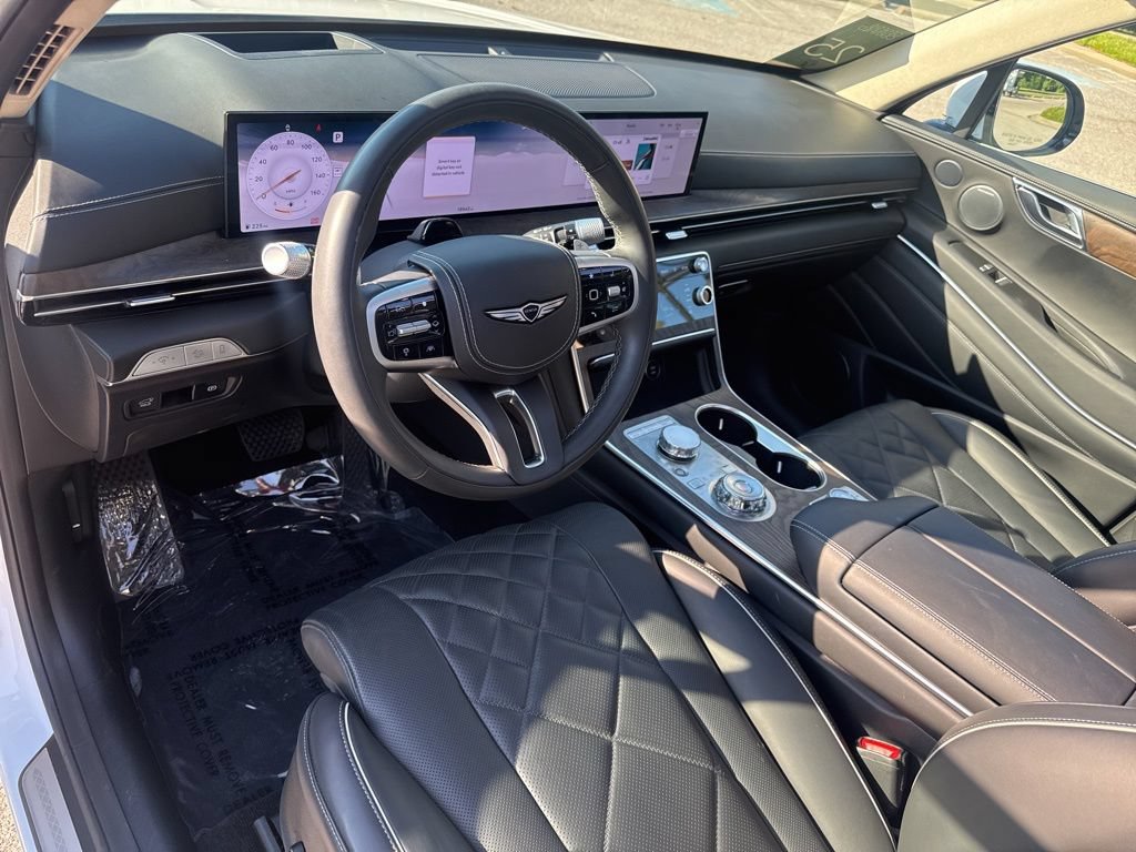 Used 2025 Genesis GV80 3.5T Prestige AWD/4WD image 15