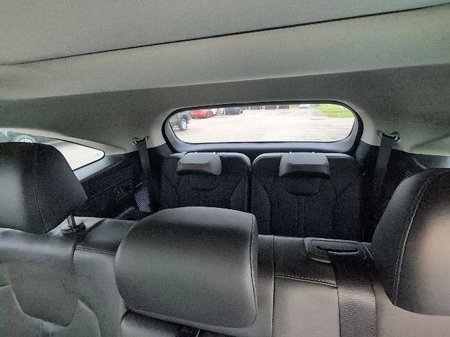Used 2024 Kia Sorento S w/ Panoramic Sunroof Package AWD/4WD image 13
