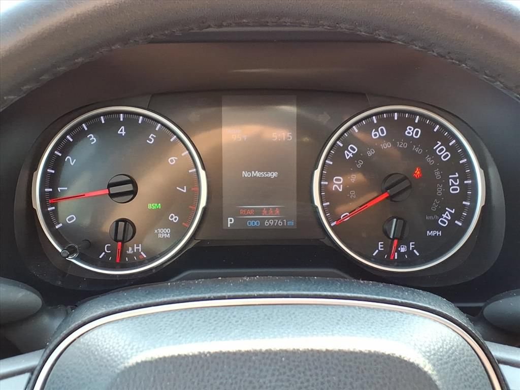 Certified 2020 Toyota RAV4 XLE Premium AWD/4WD image 22