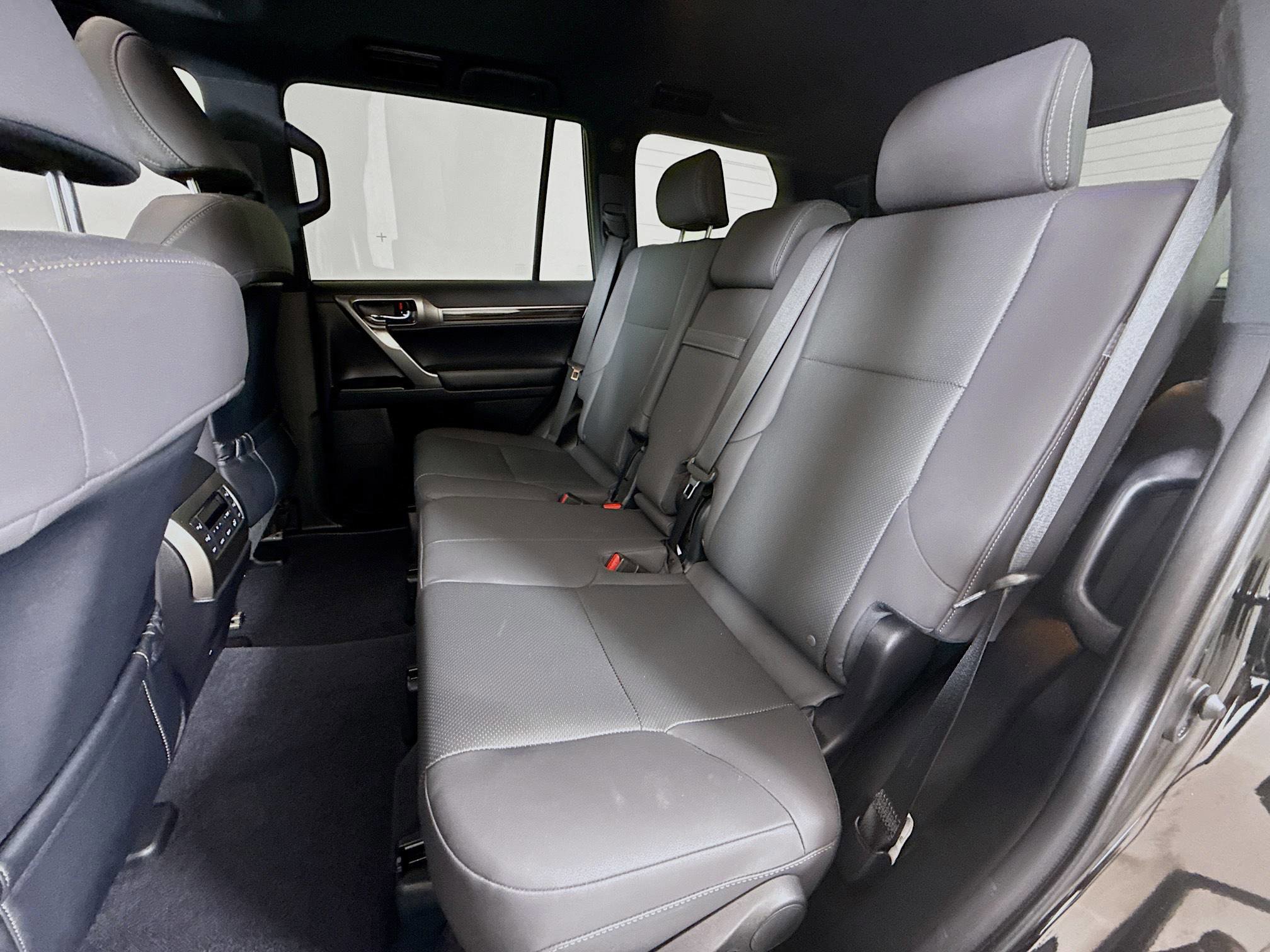 Certified 2023 Lexus GX 460 Premium w/ Premium Package image 23