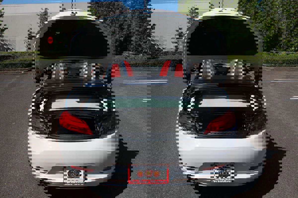 Used 2011 BMW Z4 sDrive30i image 38