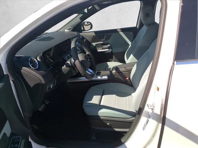 New 2026 Mercedes-Benz GLA 35 AMG 4MATIC image 4