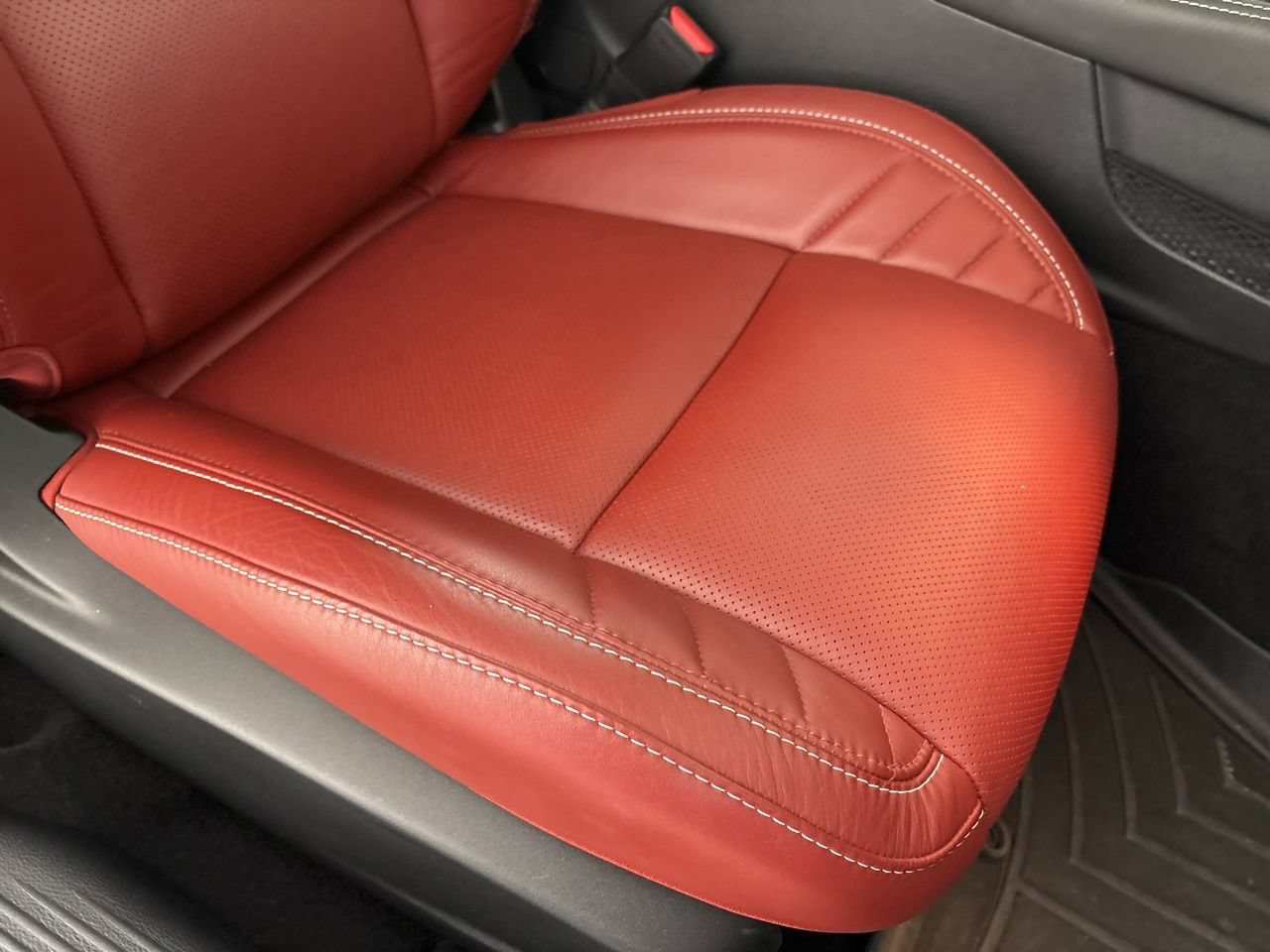 Used 2019 Dodge Challenger SRT Hellcat Redeye RWD image 27