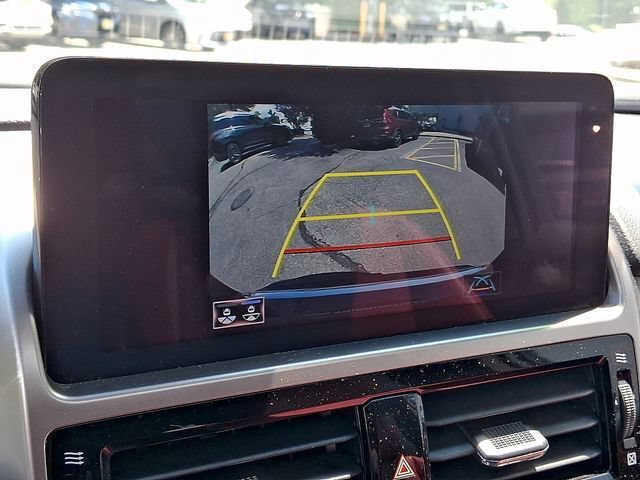 Certified 2023 Lexus GX 460 Premium w/ Premium Package AWD/4WD image 20