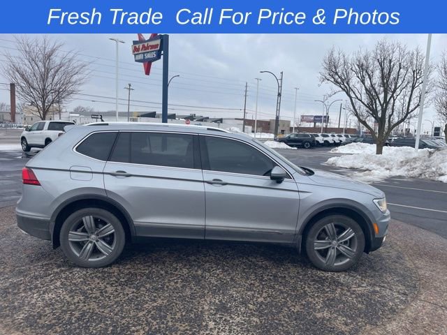 Used 2020 Volkswagen Tiguan SEL image 5