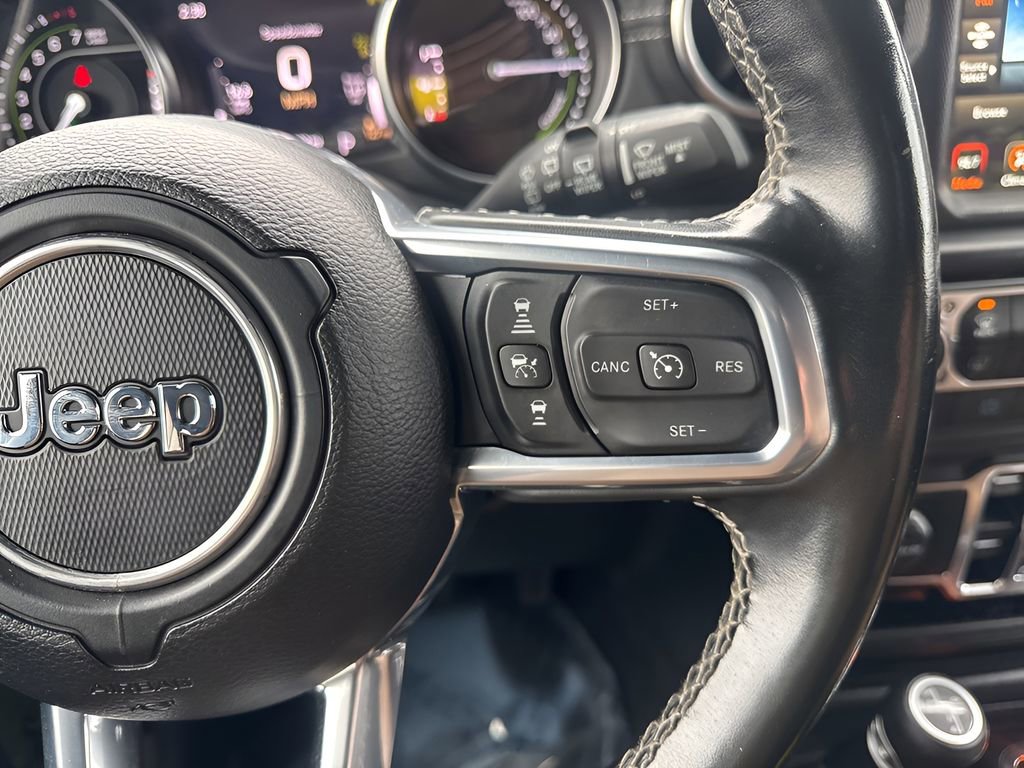 Used 2022 Jeep Wrangler Unlimited Sahara w/ Cold Weather Group image 15