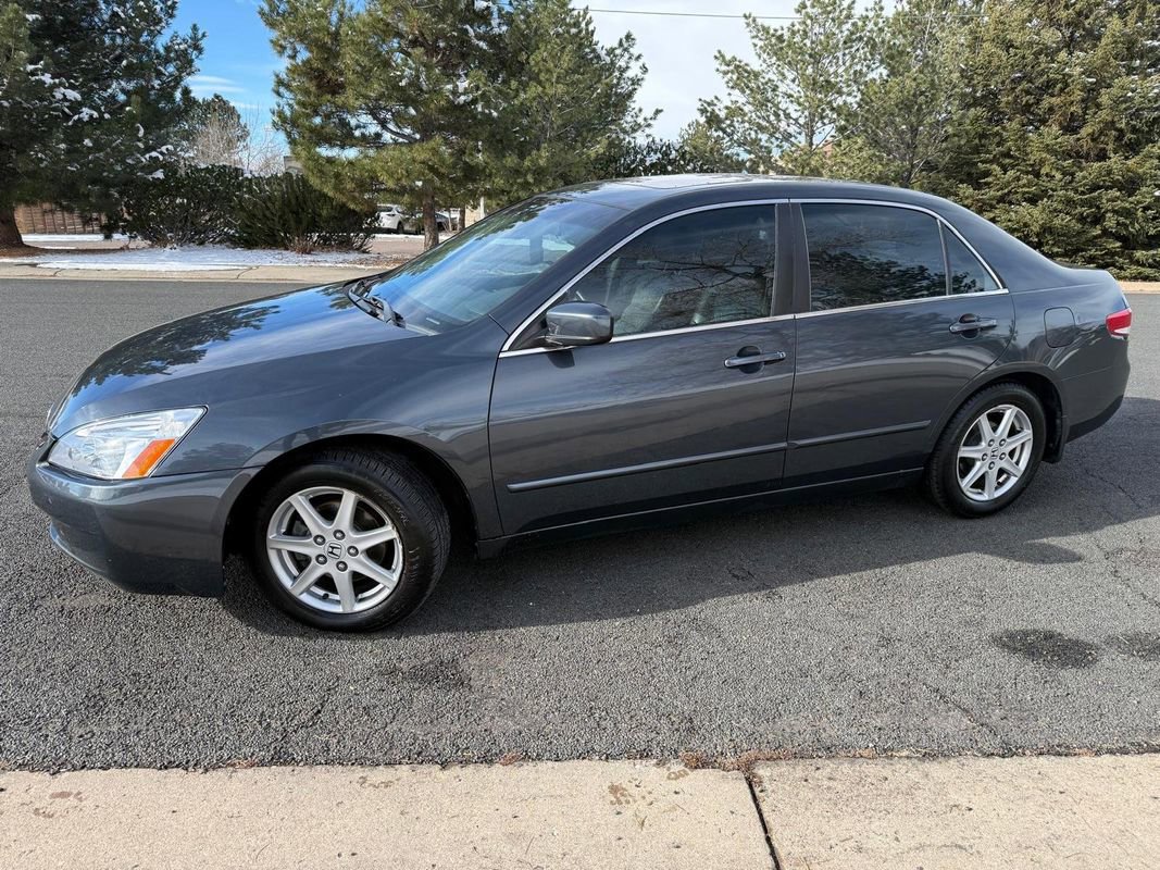 Used 2004 Honda Accord EX image 3