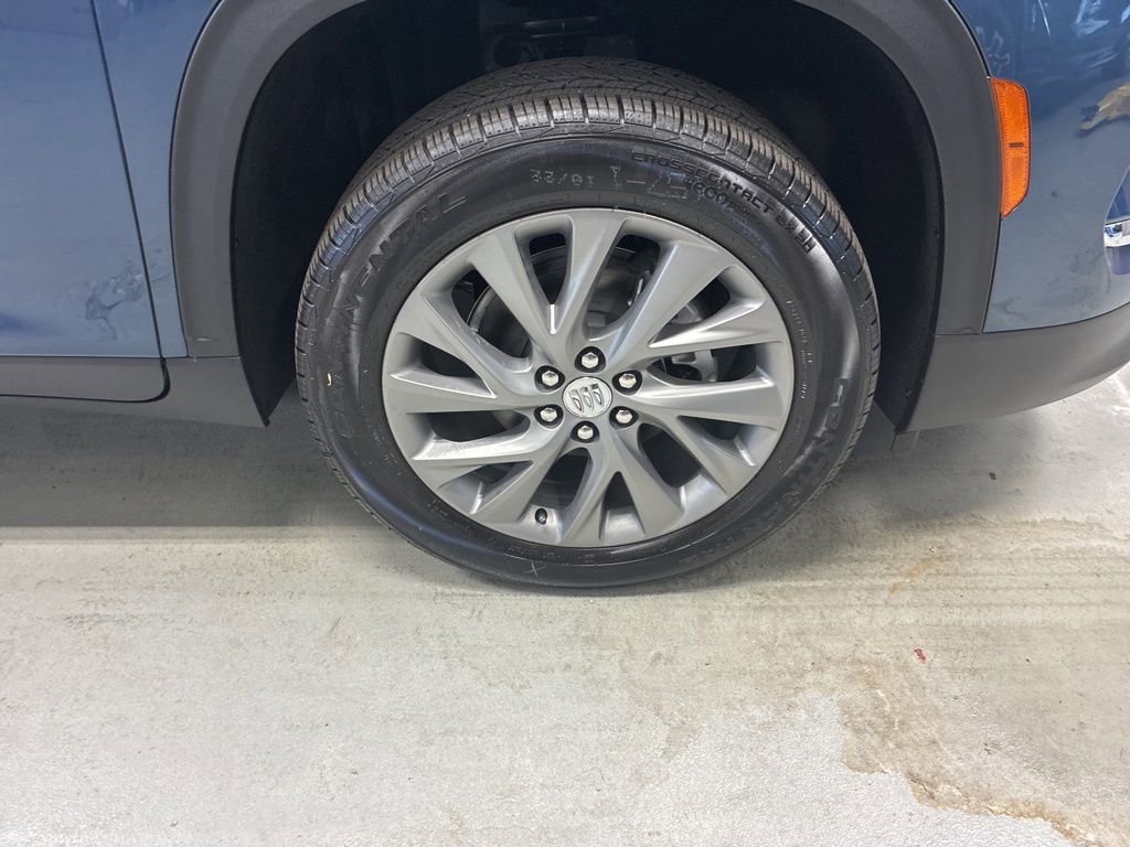 New 2026 Buick Enclave Preferred w/ Power Package image 4