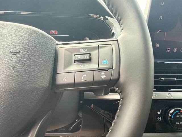New 2026 Nissan Pathfinder Platinum w/ Cargo Package FWD image 26