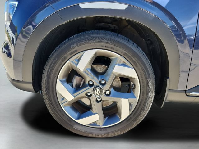 Used 2023 Hyundai Venue Limited FWD image 30