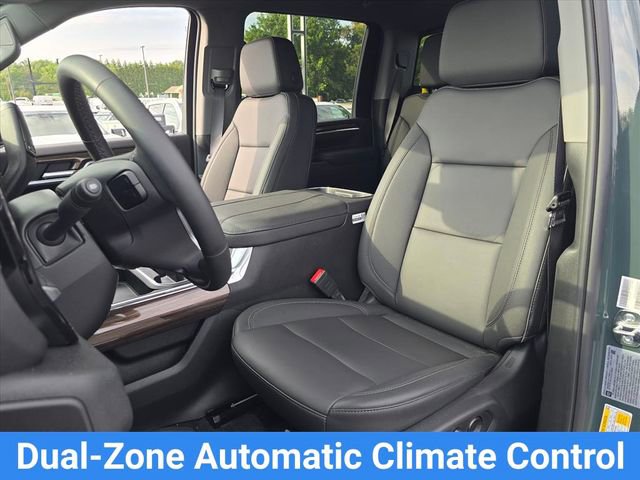 Used 2026 Chevrolet Silverado 3500 LT w/ Safety Package AWD/4WD image 17