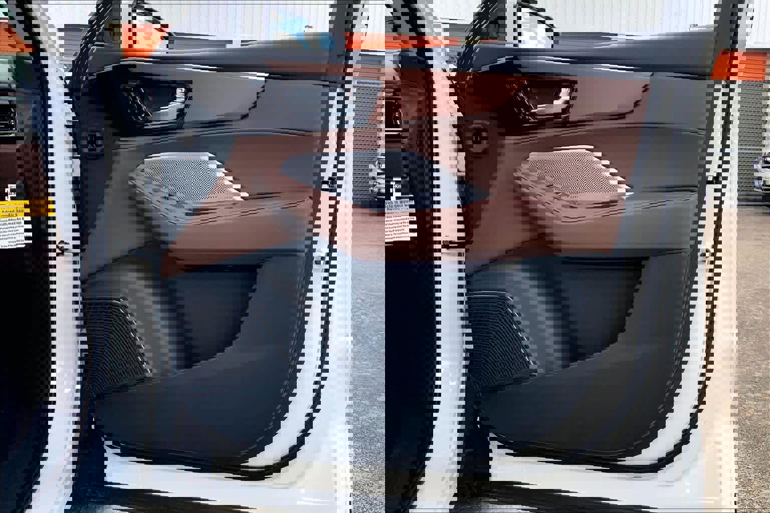 Certified 2025 Acura MDX SH-AWD w/ Technology Package image 20