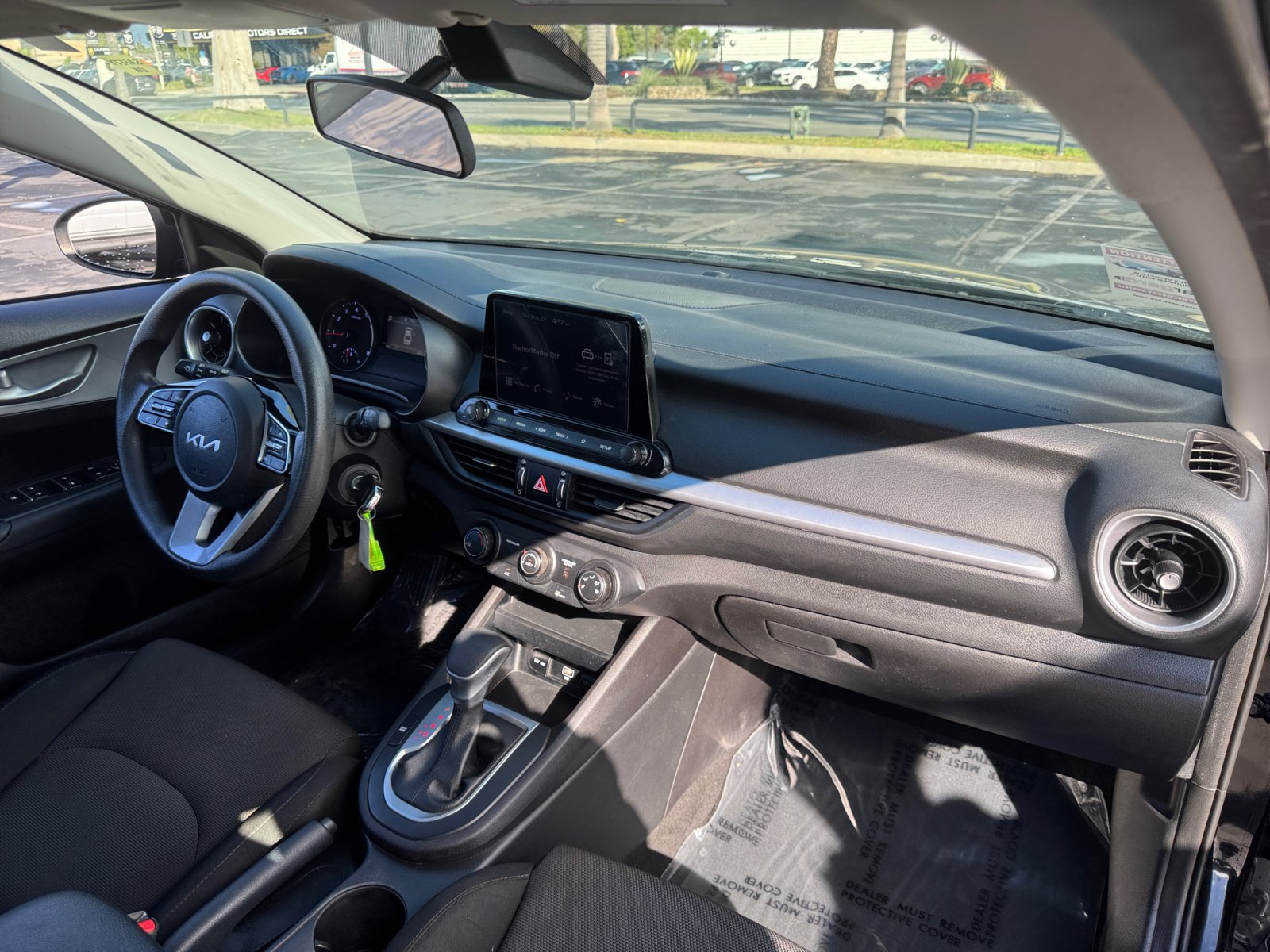 Used 2023 Kia Forte LXS w/ LXS Technology Package FWD image 17