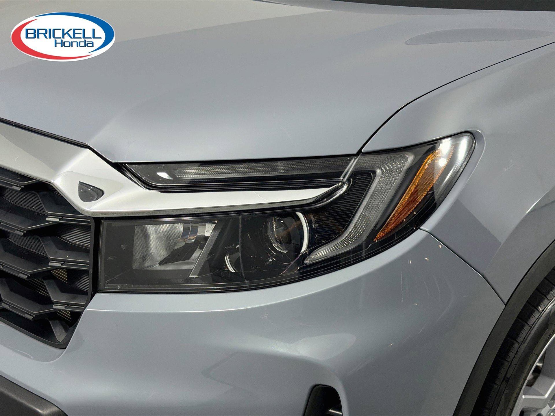 Used 2025 Honda Passport EX-L image 9
