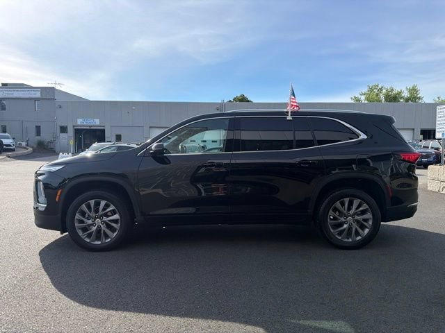 Used 2025 Buick Enclave Preferred w/ Power Package AWD/4WD image 4