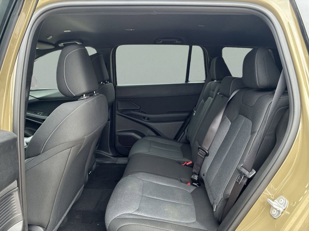 New 2026 Jeep Cherokee Laredo AWD/4WD image 15