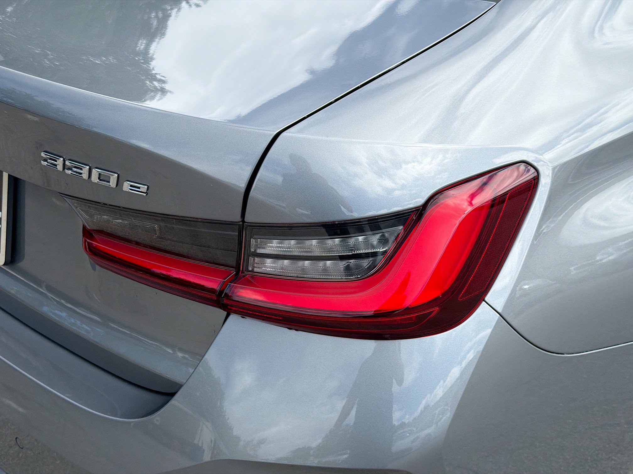 Used 2024 BMW 330e image 25