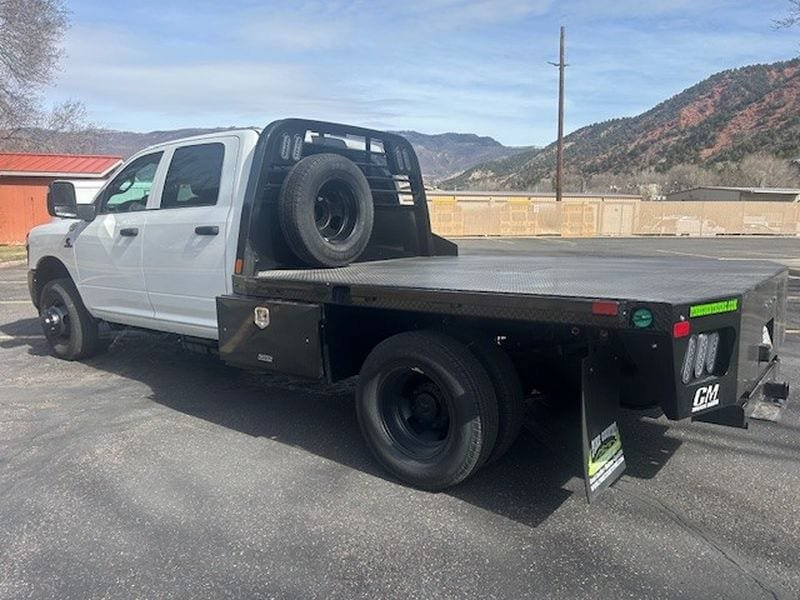 New 2026 RAM 3500 Tradesman AWD/4WD image 4