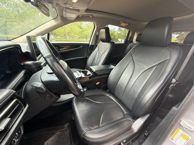 Used 2021 Lincoln Nautilus Reserve FWD image 11