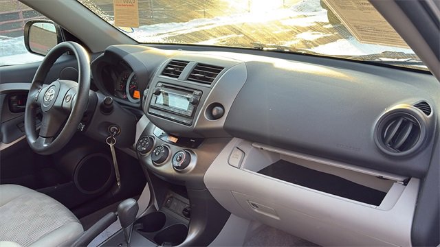 Used 2012 Toyota RAV4 4WD image 26