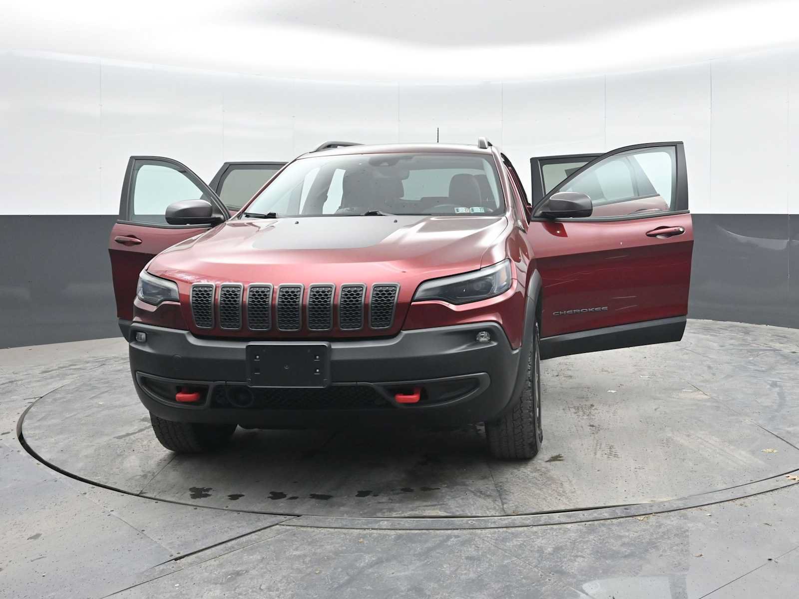 Used 2021 Jeep Cherokee Trailhawk w/ Sun, Sound & Nav Group AWD/4WD image 57