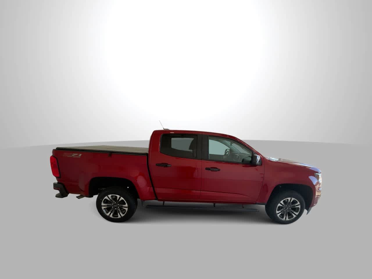 Used 2021 Chevrolet Colorado Z71 w/ Safety Package AWD/4WD image 9