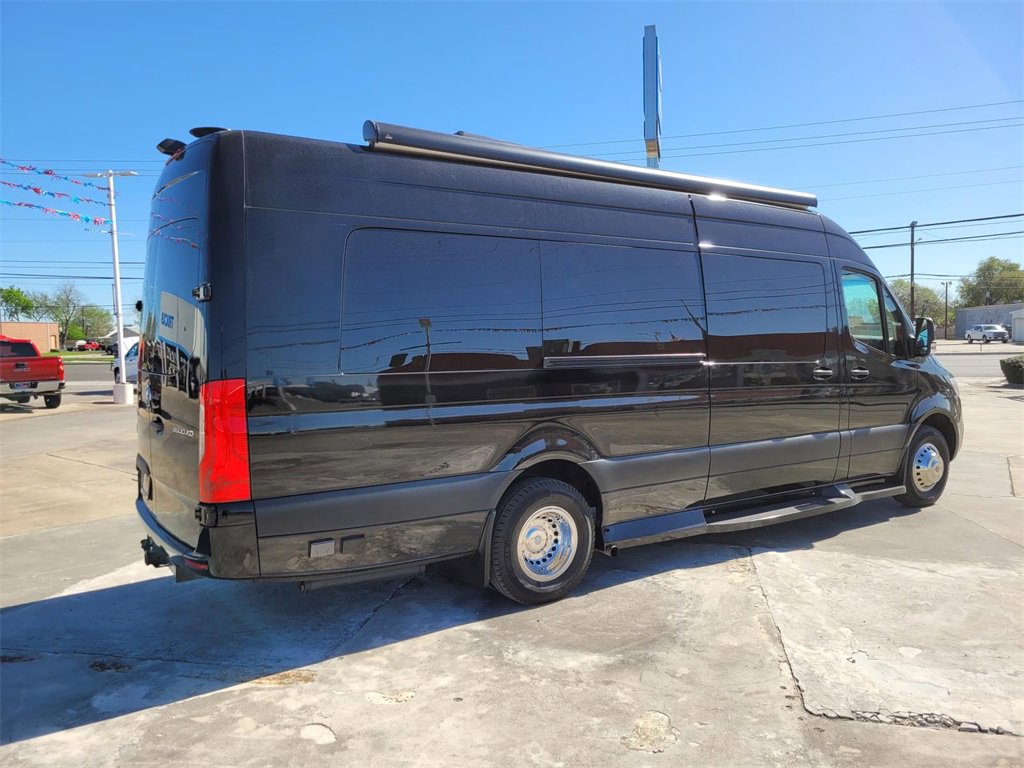 Used 2020 Mercedes-Benz Sprinter 3500 image 7