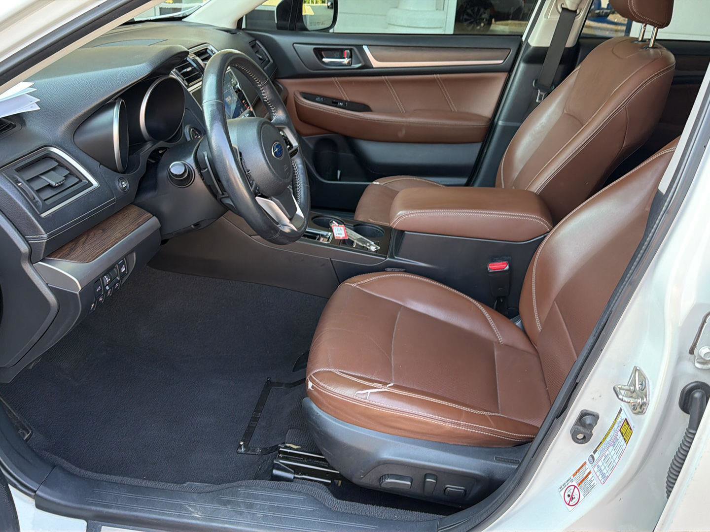 Used 2018 Subaru Outback 2.5i Touring AWD/4WD image 10