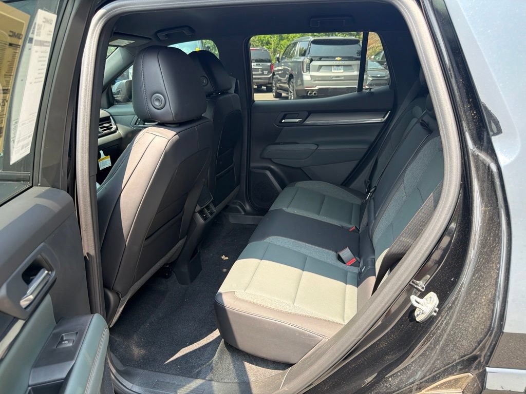 New 2026 GMC Terrain AT4 w/ Technology Package II AWD/4WD image 37