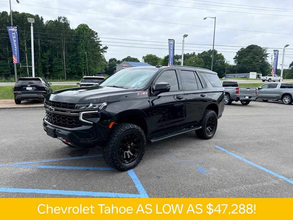 Used 2021 Chevrolet Tahoe Z71 w/ Luxury Package AWD/4WD image 2