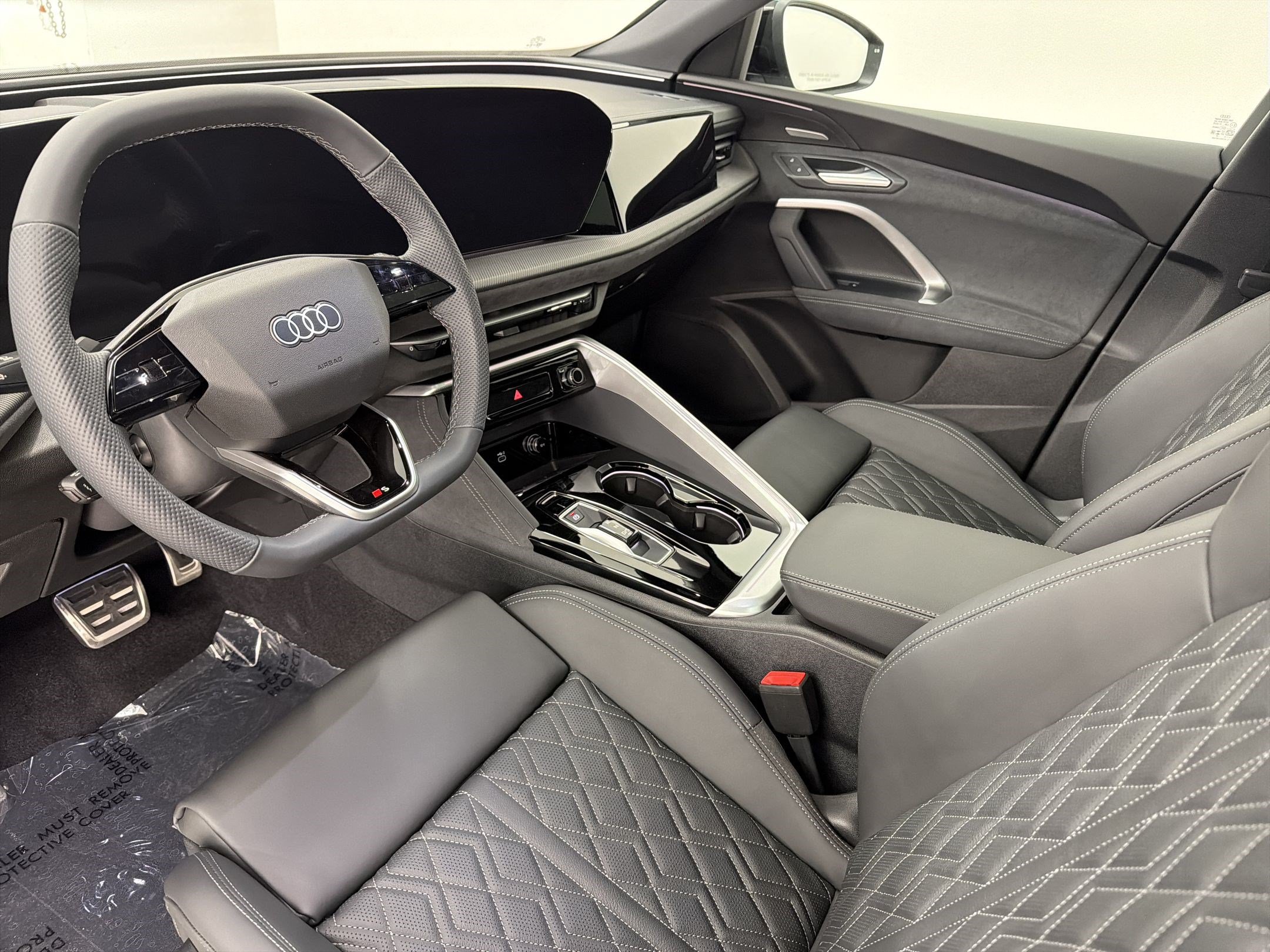 New 2026 Audi SQ5 Premium Plus AWD/4WD image 4