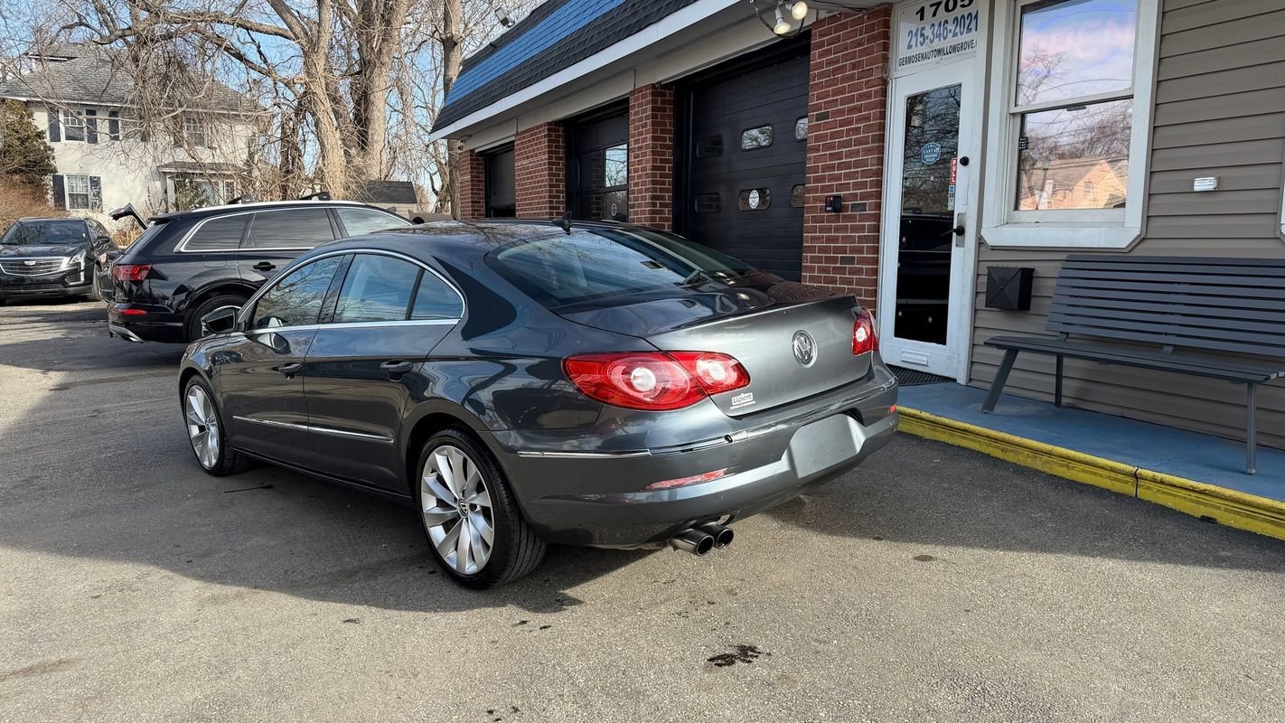 Used 2012 Volkswagen CC Lux Limited image 3