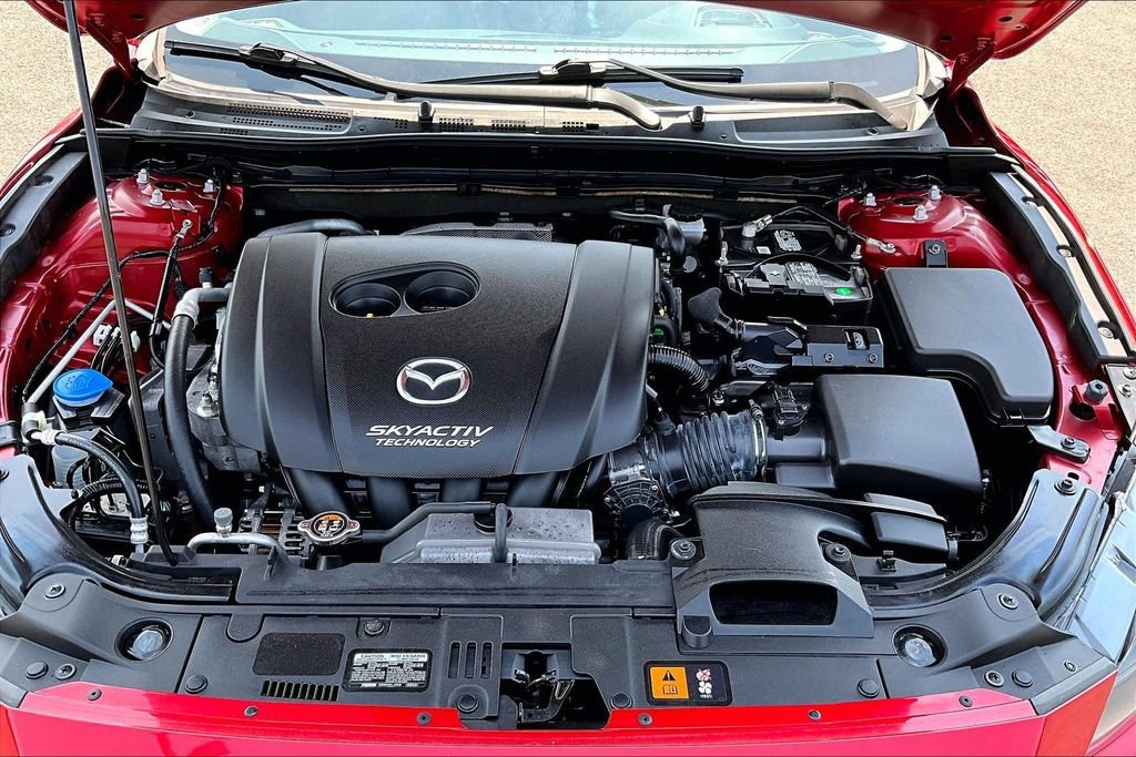 Used 2017 MAZDA MAZDA3 Grand Touring w/ Premium Equipment Package FWD image 10