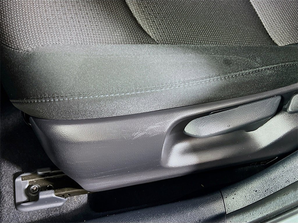 Certified 2022 Toyota Prius LE image 18