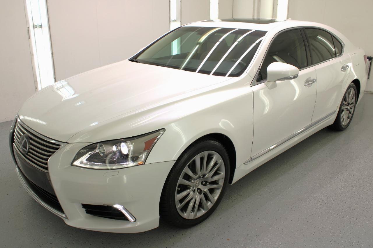Used 2017 Lexus LS 460 w/ Comfort Package RWD image 5