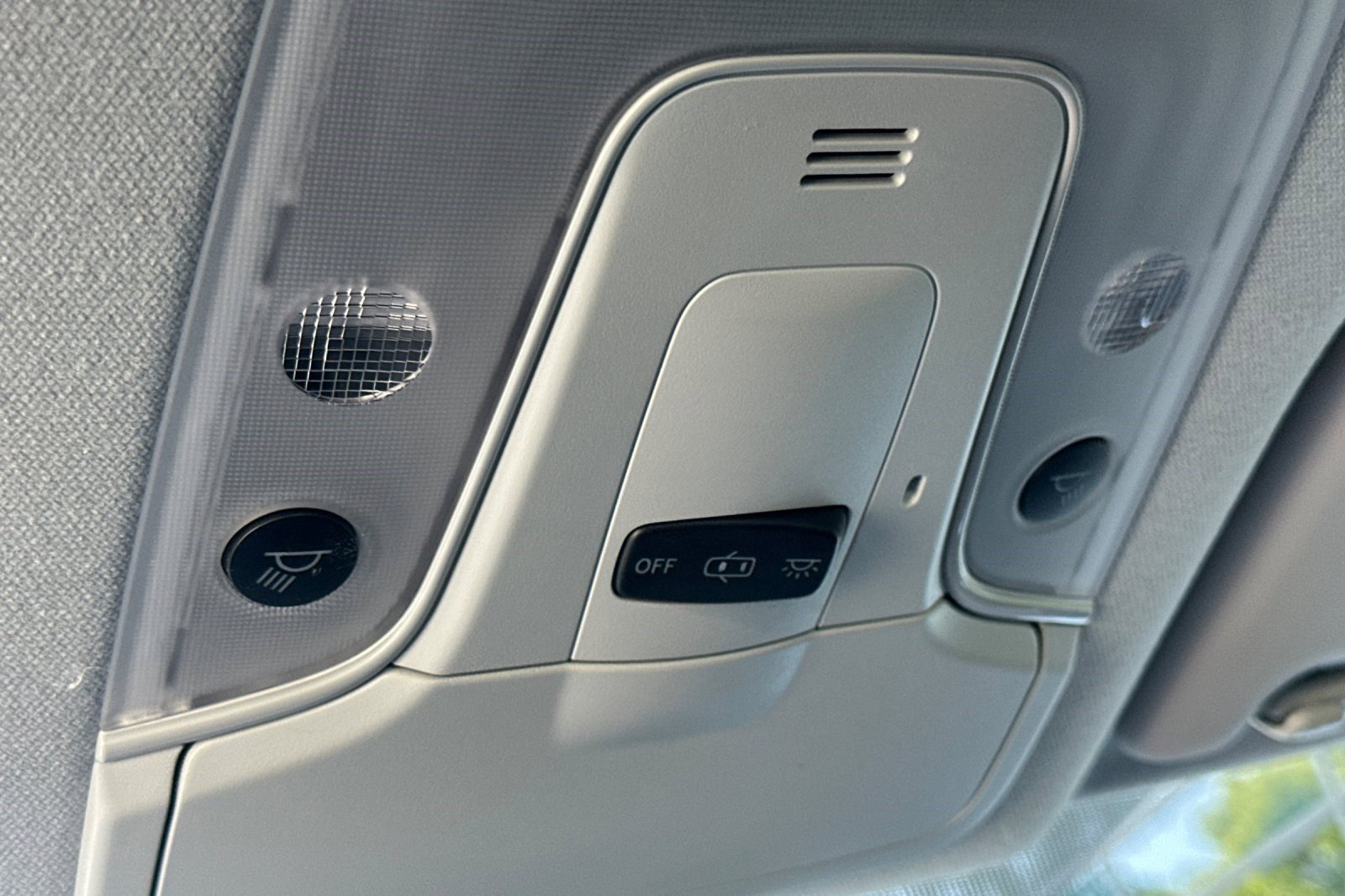 Used 2019 Toyota Prius Prime Premium image 21