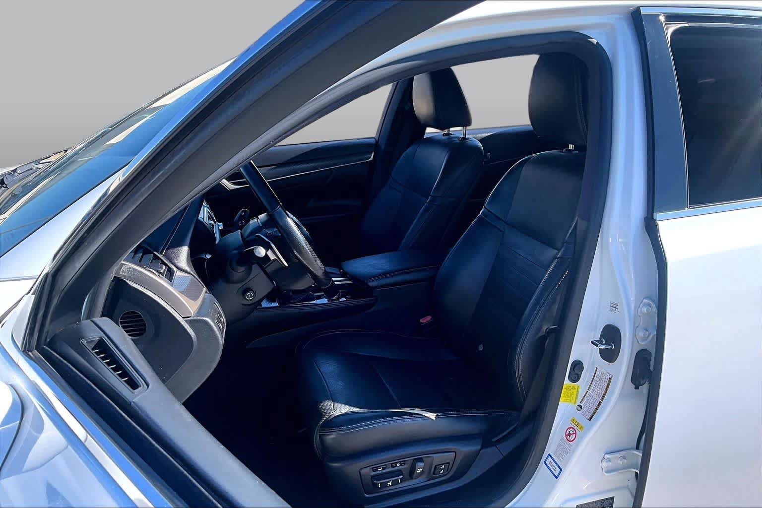 Used 2017 Lexus GS 350 F Sport RWD image 8