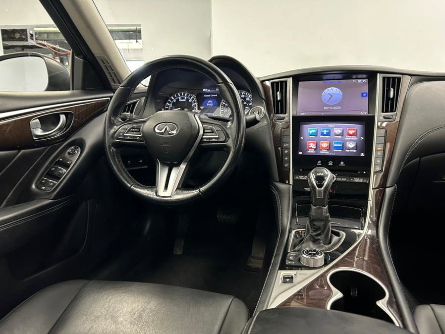 Used 2018 INFINITI Q50 Luxe image 42