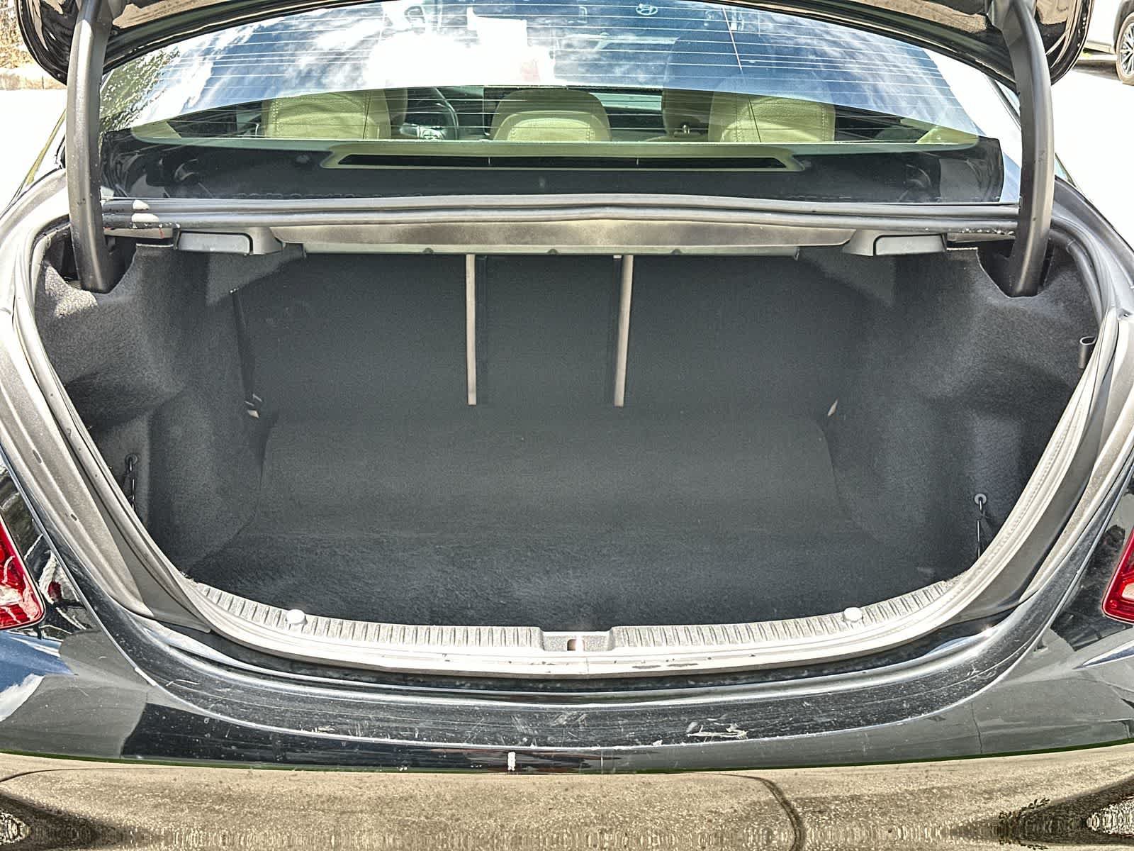 Used 2015 Mercedes-Benz C 300 Sedan image 16