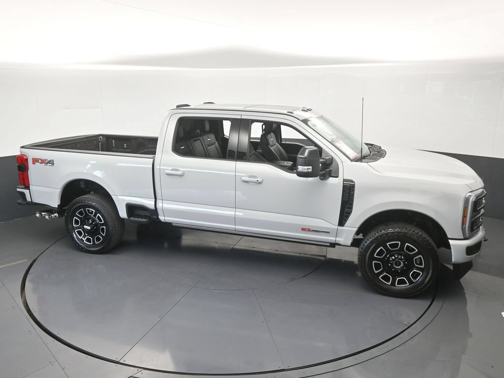 Used 2026 Ford F350 Platinum w/ FX4 Off-Road Package AWD/4WD image 69
