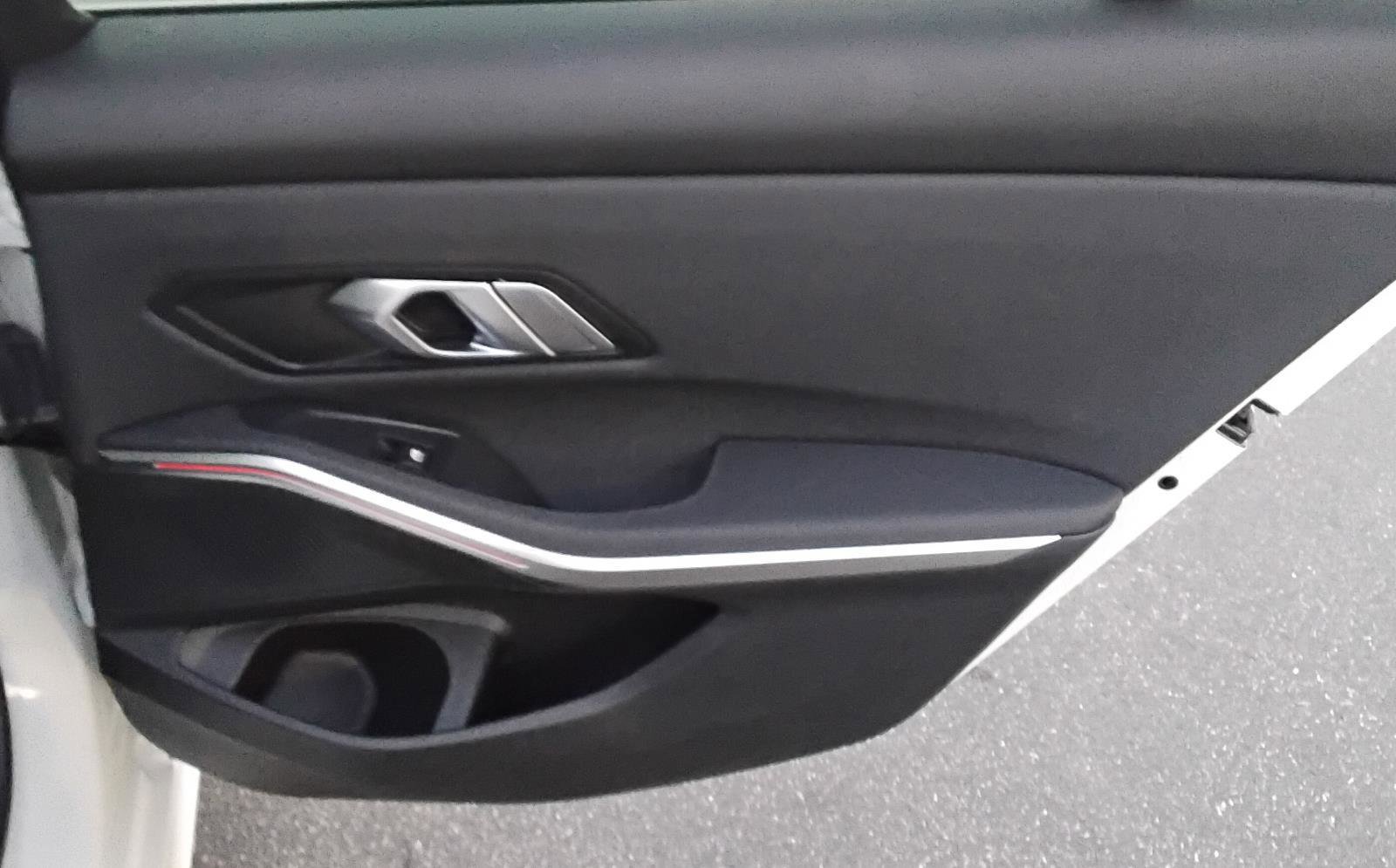 Used 2021 BMW 330i Sedan w/ Convenience Package image 22