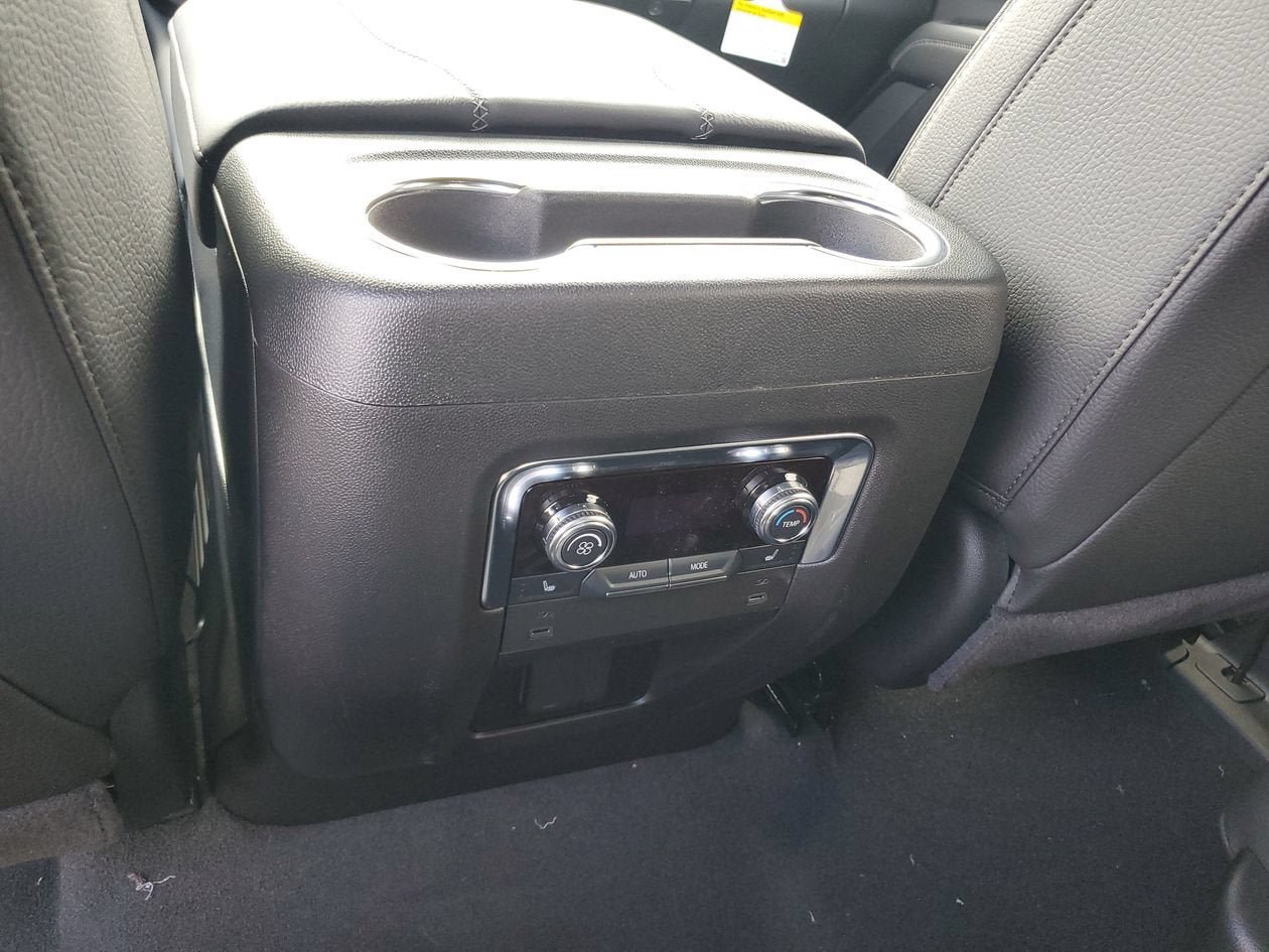 New 2026 GMC Yukon XL Denali RWD image 16