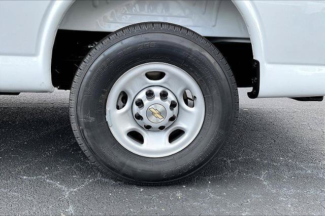 New 2025 Chevrolet Express 2500 Extended w/ Driver Convenience Package RWD image 9